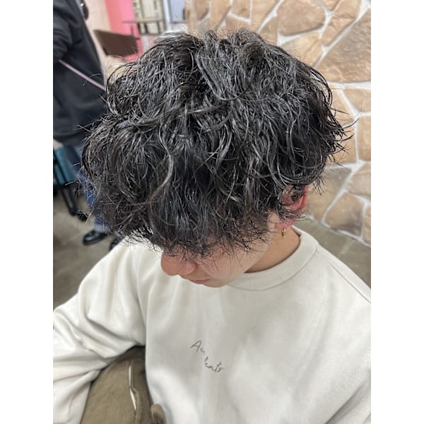 ★メンズ人気当店No1★カット+パーマ《¥9,900》