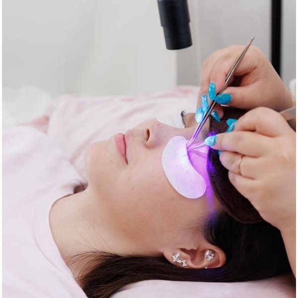 【LED】汗や水に強いLED×フラットラッシュ120本¥6,230 【KANA指名限定メニュー】