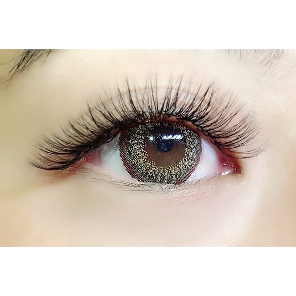 3Dボリュームラッシュ100束(300本)¥7,230 【KANA指名限定メニュー】