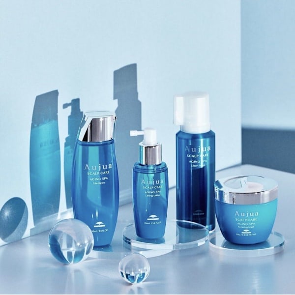 オージュアヘッドスパ(20分)+オージュア炭酸シャンプー+リファUFB¥9900