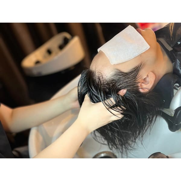 カット+ヘッドスパ(15分)+リファUFB¥8800＃ヘッドスパ＃マッサージ＃頭皮ケア