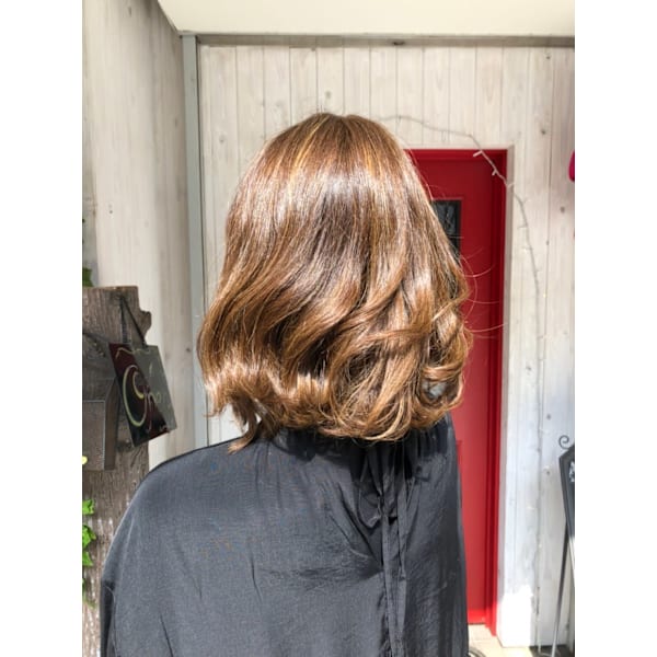 【新規】ときめきカット+ツヤ髪極上カラー+ oggiottoTR ¥13600(通常¥15950)