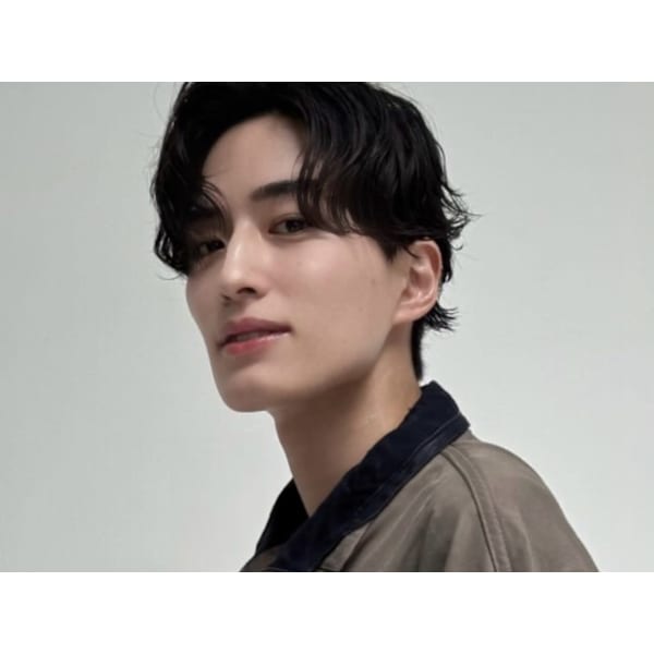 【新規】メンズカット＋毛流れニュアンスパーマ＋トリートメント￥9,800