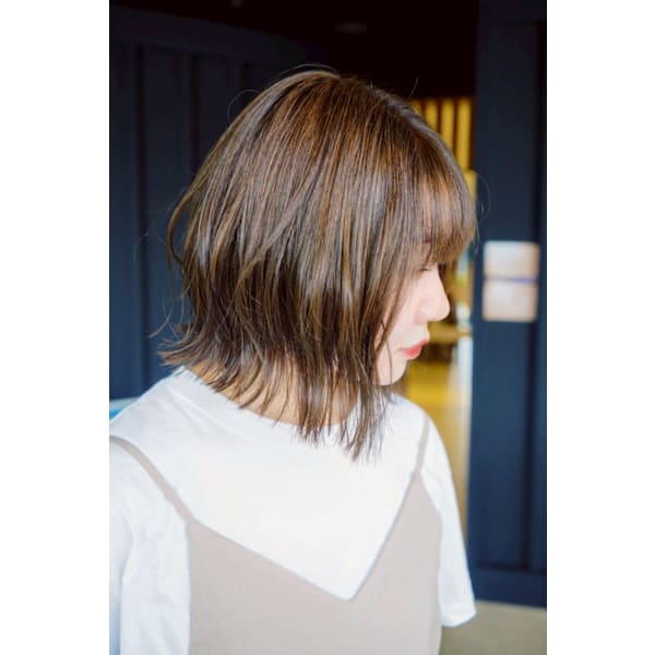 カット+透明感アディクシーカラー+選べるトリートメント¥13,500~