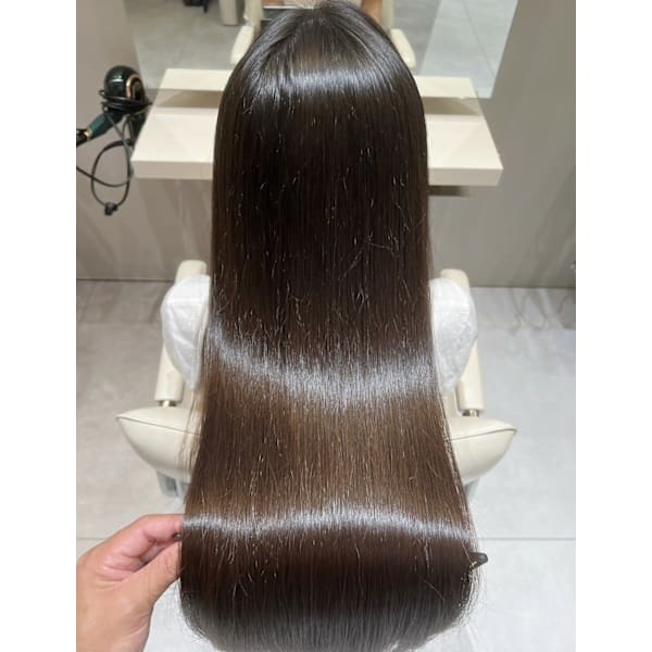 【55%OFF】デザインカット＋カラー＋巻ける♪縮毛矯正＋トリートメント