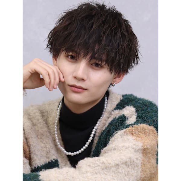 【平日限定】カット+各種パーマ+眉カット+トリートメント 30%OFF ¥16000→¥11200