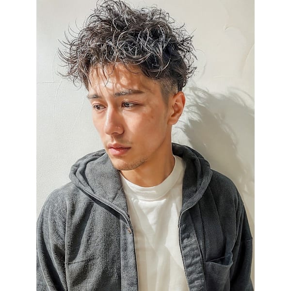 【初回】メンズカット＋トリートメント＋パーマ＋高濃度炭酸スパ