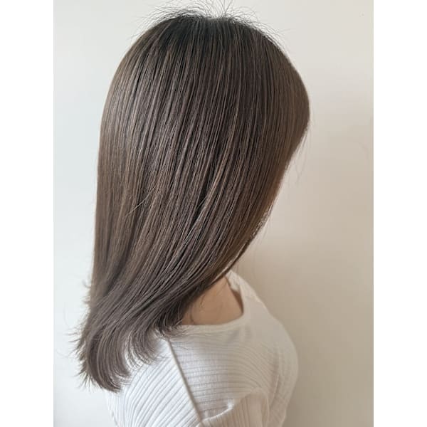 【11月限定】メンテナンスカット+ワンカラー ¥7,000