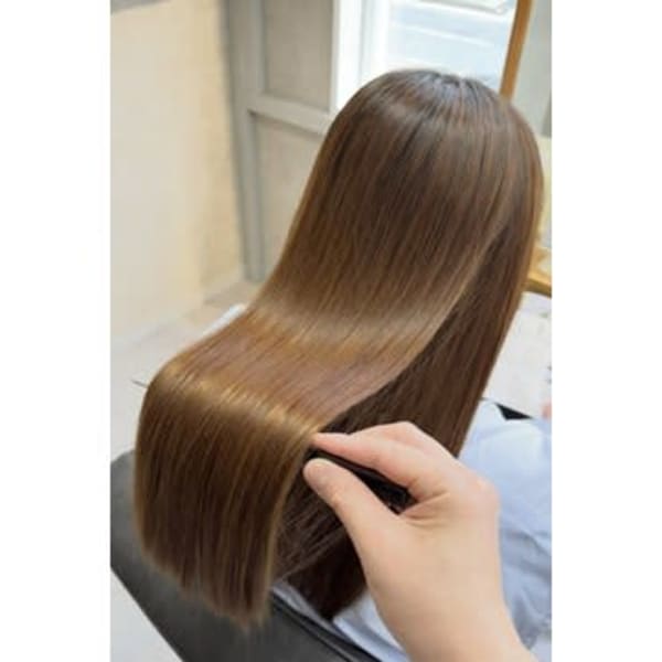 【当店人気No.1！！】エステカラー＋カット＋髪質改善トリートメント￥9,000