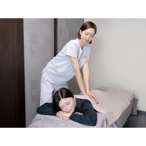 【新規限定】【不調改善70分】《首肩コリ・腰痛・不眠・頭痛・冷え・骨盤》