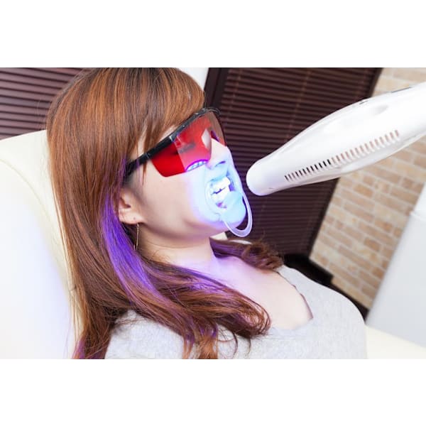 【痛みや食事制限無し◎美容セルフホワイトニング】5分×2照射　通常￥6900→￥2750