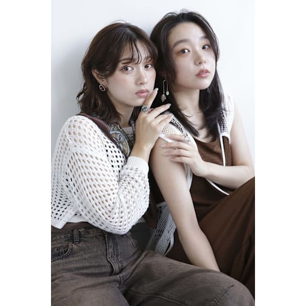 似合わせ小顔カット+選べるオリジナルトリートメント¥3,980