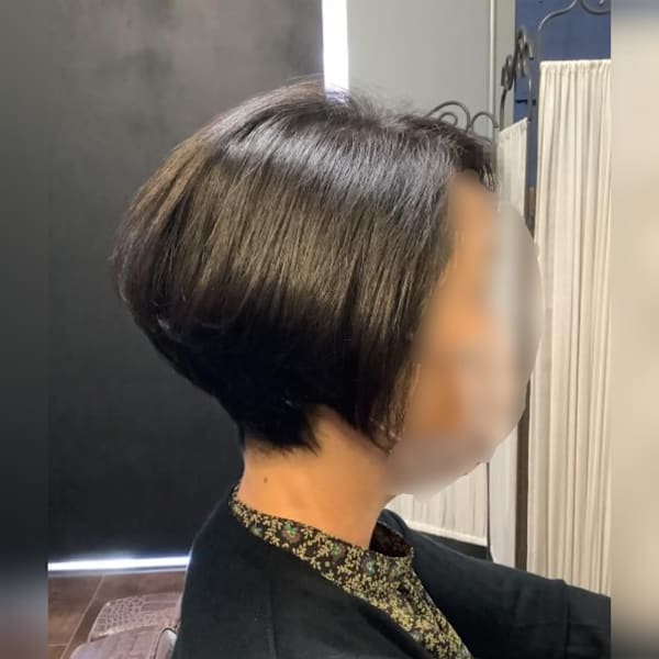 初回限定◎骨格調整カット＋癒しのプチヘッドスパ＋潤いイオントリートメント＋特別スキャルプケア付  