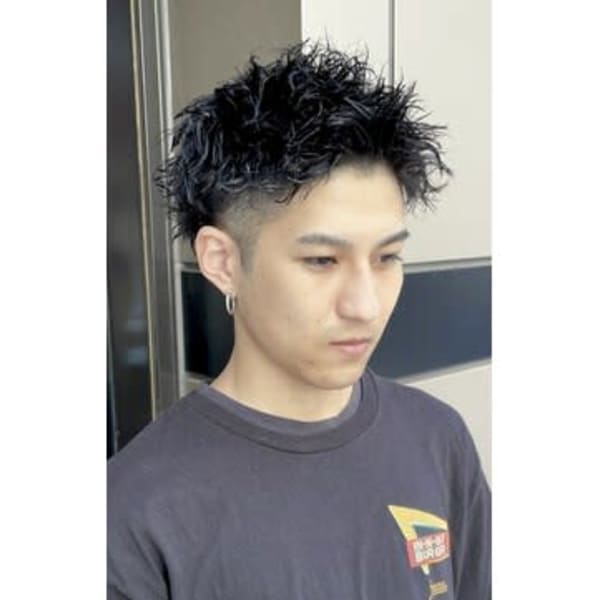 【MEN’S限定】メンズカット＋眉毛カット＋スキャルプシャンプー ￥5,500