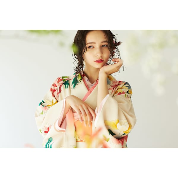着付け☆ ￥6,600∼ 〈Traditional Kimono Experience !!〉