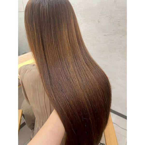 【4月、5月の限定クーポン】カット＋イルミナカラー＋エクラートTR☆￥１０５００