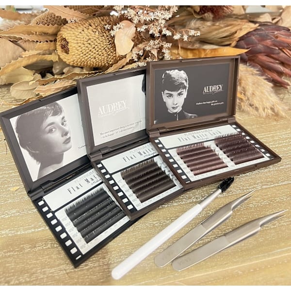 《フラットラッシュ100本》やりすぎない自然なお目元に￥7700→￥6160