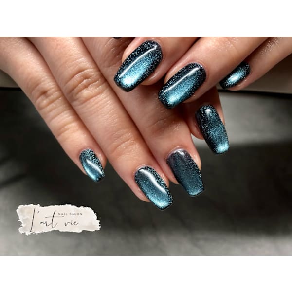 〈Hand〉人気No.1！150色マグネットで指先美人に¥8800→￥7800