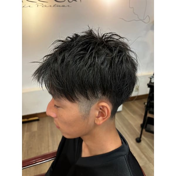 平日限定【メンズカットモデル募集】●メンズショート限定● カット¥0+眉カット→¥550