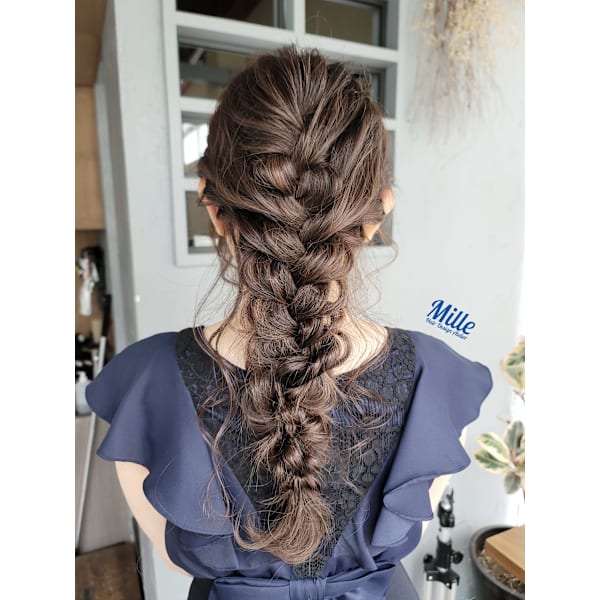 イベントなどへのお出かけに☆ヘアセット・ヘアアレンジ <￥3300→￥2750>