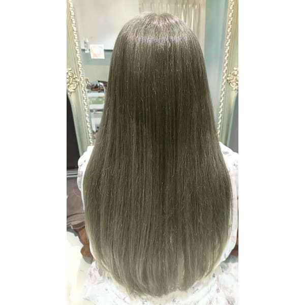 【色を楽しむ】ダメージを抑えて上品な透明感カラー＋髪質改善トリートメント＋ヘッドスパ