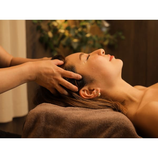 【自律神経リセット】ヘッドスパ＆癒しのアロマオイルリンパ×筋膜リリース トータル120分