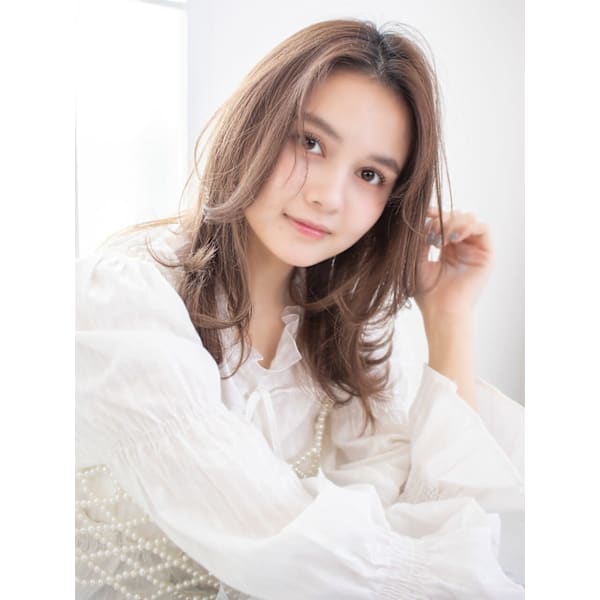 イルミナフルカラー＋カット＋艶トリートメント