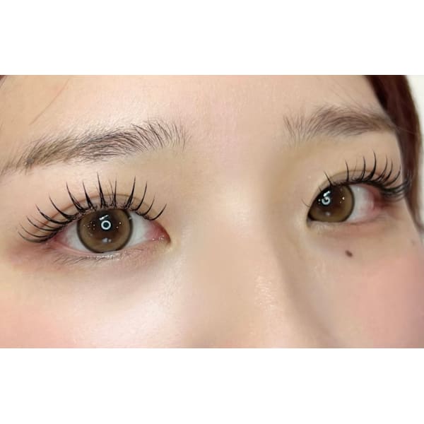 【新規】高持続！LEDパリエク（パーマ＋LEDエクステ120本）¥16,000→¥14,900