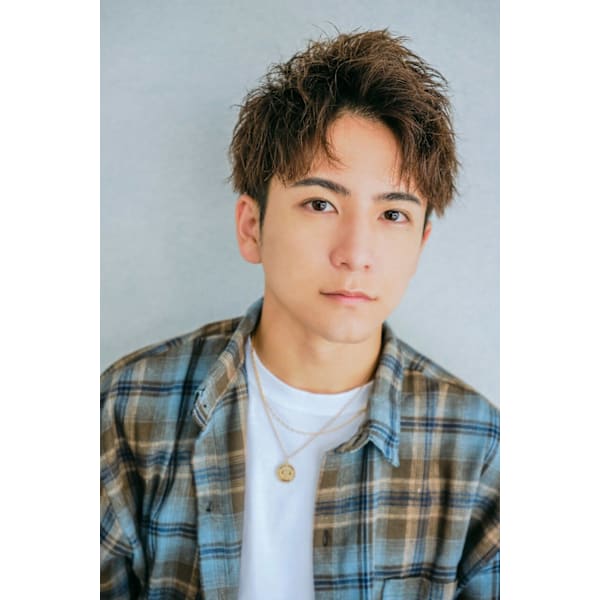 ★メンズカット＋カラー＋コスメ水パーマ+ナノバブルシャンプー付￥11900