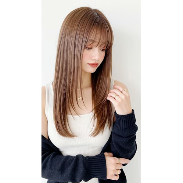 《乾かすだけでまとまる圧倒的艶髪》髪質改善トリートメント¥15600