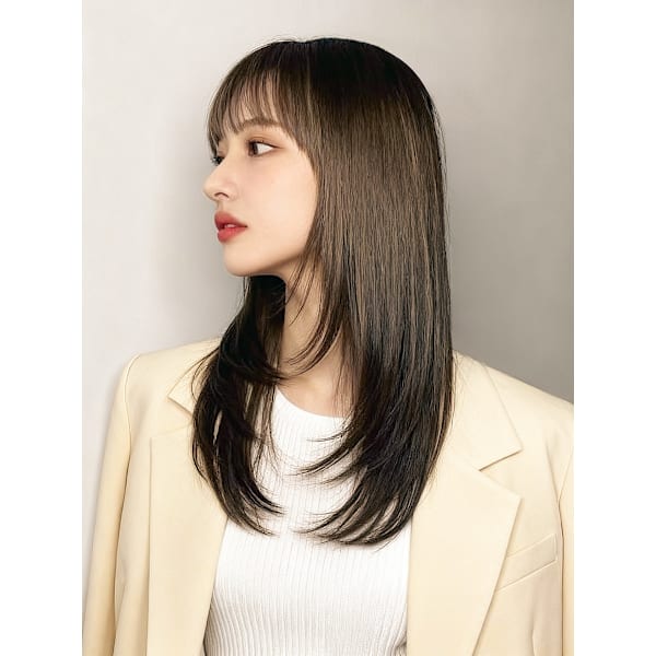 SNSで話題沸騰中 酸性ストレート(縮毛矯正) ¥11,800