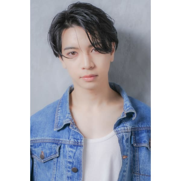 【新規/選べる】カット＋眉カットor炭酸スパ ￥4,980　　　　　　　　　　　　赤羽/赤羽駅