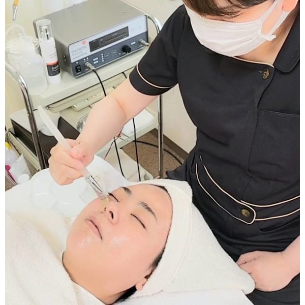 人気NO1.リピ率90%！本気のニキビケアコース２回体験