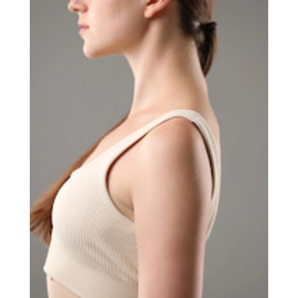 繰り返す肩首コリ、背中の疲れ、巻き肩に！　骨の動きで姿勢矯正するポールストレッチ６０分