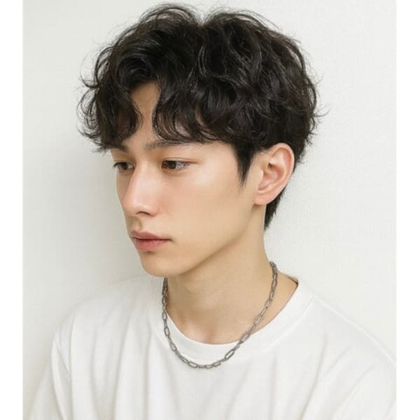 【初回】【メンズパーマはコレ！】メンズカット＋メンズパーマ（茨木）