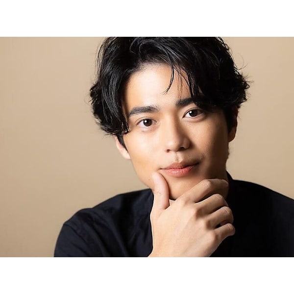 【男の頭皮ケア】 骨格修正カット＋頭皮が潤うはちみつのヘッドスパ
