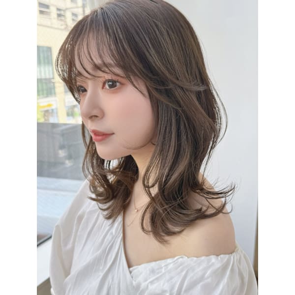 似合わせ小顔カット+選べるトリートメント(オージュア/ケラスターゼ他)¥10,450→¥9,405~