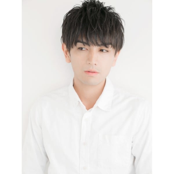 □メンズ限定□デザインカット+ヘッドスパ+眉カット【10時以前/21時以降20%加算】