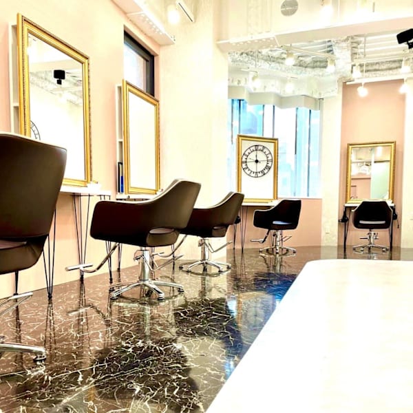 Agu hair chocolat 梅田2号店【アグ ヘアー ショコラ】
