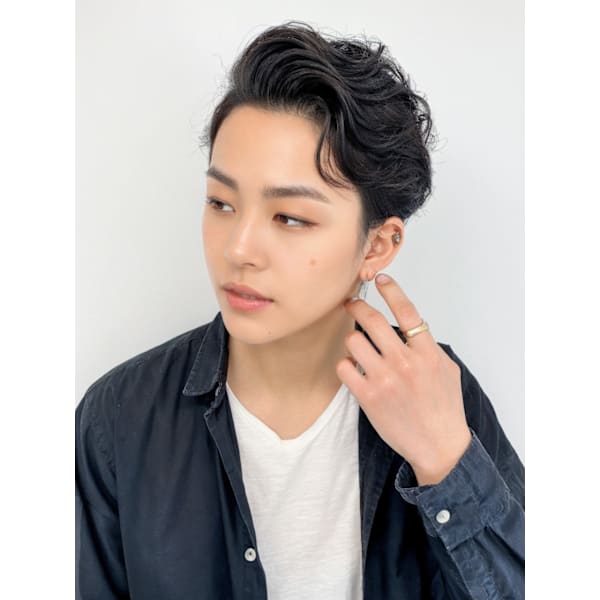 【メンズ人気No.1】メンズカット+マイクロバブル+眉カット