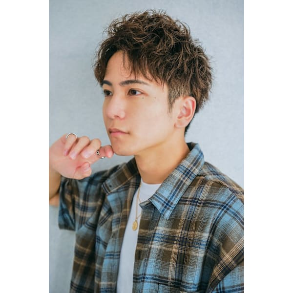 メンズカット+ニュアンスパーマ ¥8500