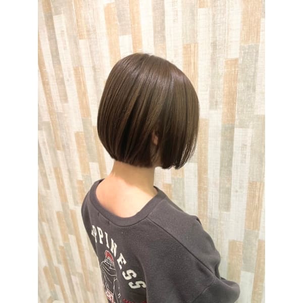 【土日祝日】カット　¥4980