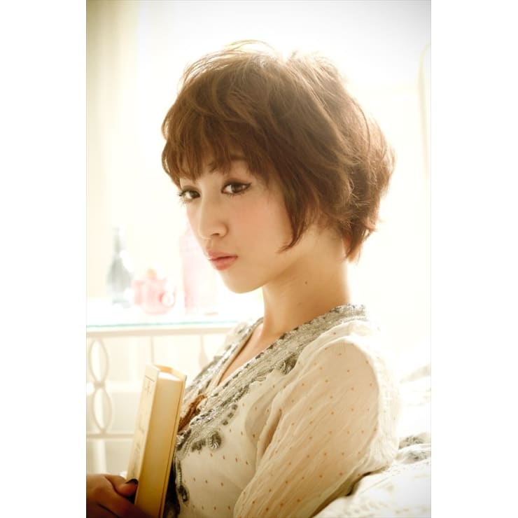 甘さに余韻と危うさを仕込むのがコツ レトロガーリーショート Minx 原宿店 ミンクス ハラジュクテン のヘアスタイル 美容院 美容室を予約するなら楽天ビューティ