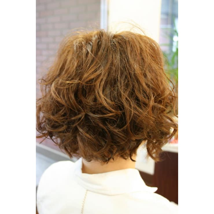 クリープパーマ Hair Qril ヘア クリル のヘアスタイル 美容院 美容室を予約するなら楽天ビューティ