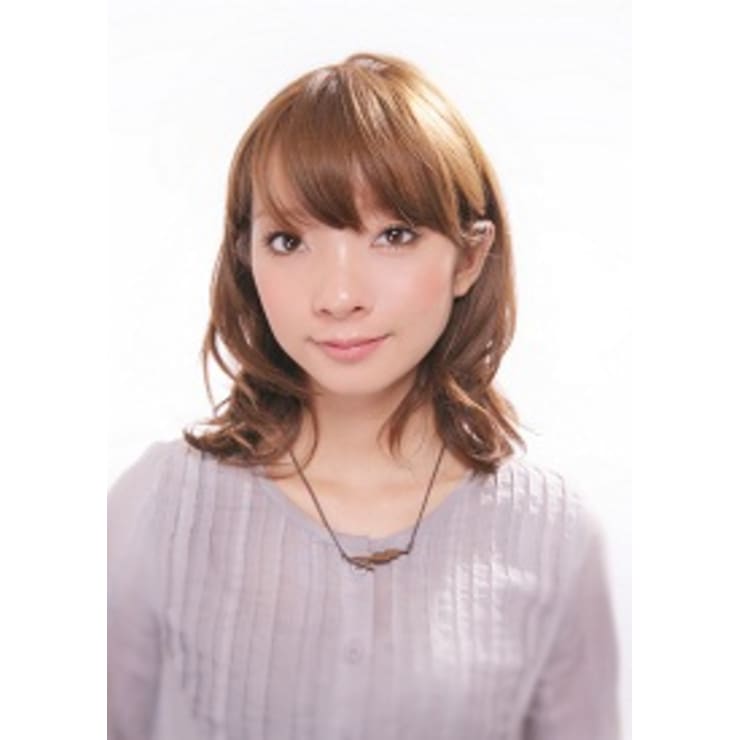 ミディアムなゆるいパーマ Lumo Est ルーモエスト のヘアスタイル 美容院 美容室を予約するなら楽天ビューティ
