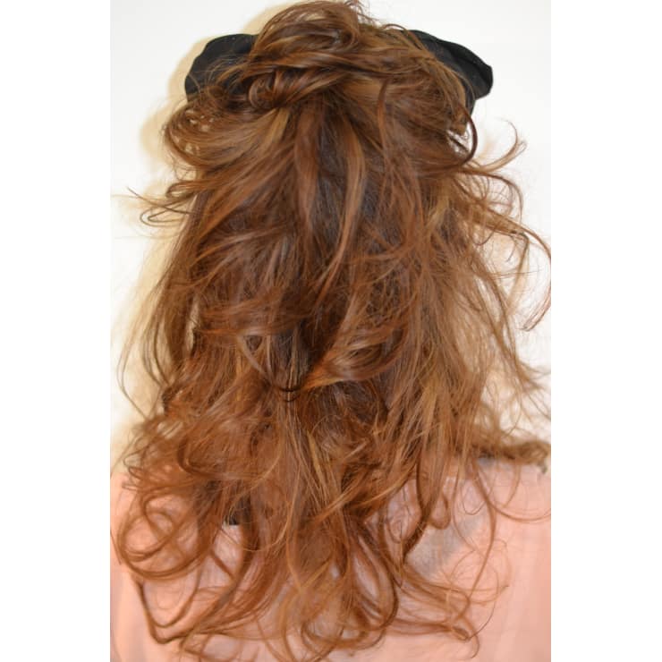 ちょっぴりロックなハーフアップ Realce レアルセ のヘアスタイル 美容院 美容室を予約するなら楽天ビューティ