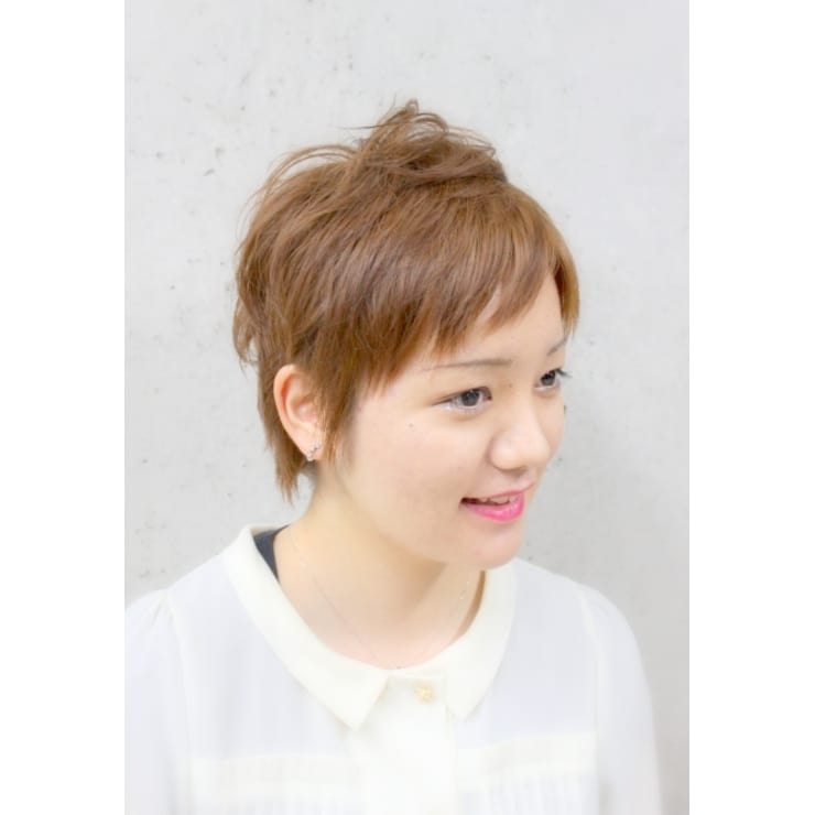 アンハサウェイ風キュートベリーショート Total Beauty Stella トータルビューティステラ のヘアスタイル 美容院 美容室を予約するなら楽天ビューティ