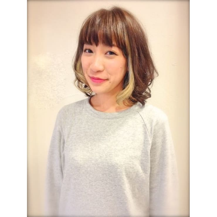 ちょっとロックなミディアムボブパーマ Aco アコ のヘアスタイル 美容院 美容室を予約するなら楽天ビューティ