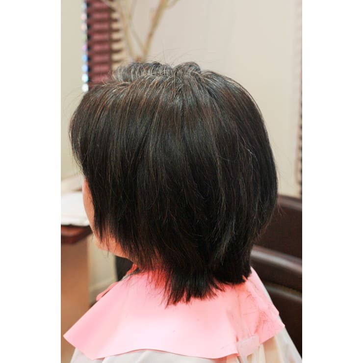 大人気の 後ろ滝川クリステル で モテ髪ヘアになろ Hair Qril ヘア クリル のヘアスタイル 美容院 美容室を予約するなら楽天ビューティ