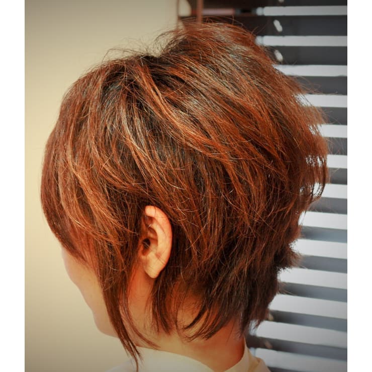 前下がり 耳かけショートヘア 顔周りのストレートが隠し味 Hair Qril ヘア クリル のヘアスタイル 美容院 美容室を予約するなら楽天ビューティ